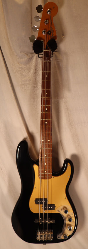 Fender Black Deluxe P-Bass Special Active 4-string electric bass Made in Mexico 2008