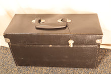 Load image into Gallery viewer, Generic Student Bb Cornet used
