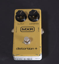 Load image into Gallery viewer, MXR MX-104 Block Distortion+ vintage 1975-84
