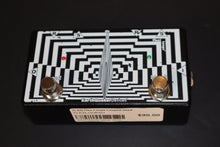 Load image into Gallery viewer, EarthQuaker Devices Flex Loops Dual Effects Loop Switcher Pedal used
