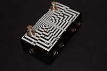Load image into Gallery viewer, EarthQuaker Devices Flex Loops Dual Effects Loop Switcher Pedal used

