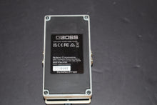 Load image into Gallery viewer, Boss DD-3T Digital Delay guitar effect pedal used
