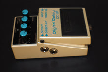 Load image into Gallery viewer, Boss DD-3T Digital Delay guitar effect pedal used
