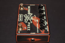 Load image into Gallery viewer, MXR SF01 Slash Octave Fuzz guitar effect pedal used
