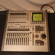 Load image into Gallery viewer, Roland VS2400-CD Digital Studio Workstation 24-track digital recorder + CD Burner used
