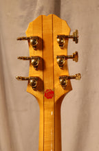 Load image into Gallery viewer, Epiphone Elitist Broadway Natural Hollow Body Electric Guitar with original case 2006 Made in Japan
