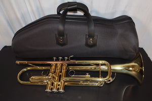 JZ Music Bb Student Trumpet with case + 7C mouthpiece used