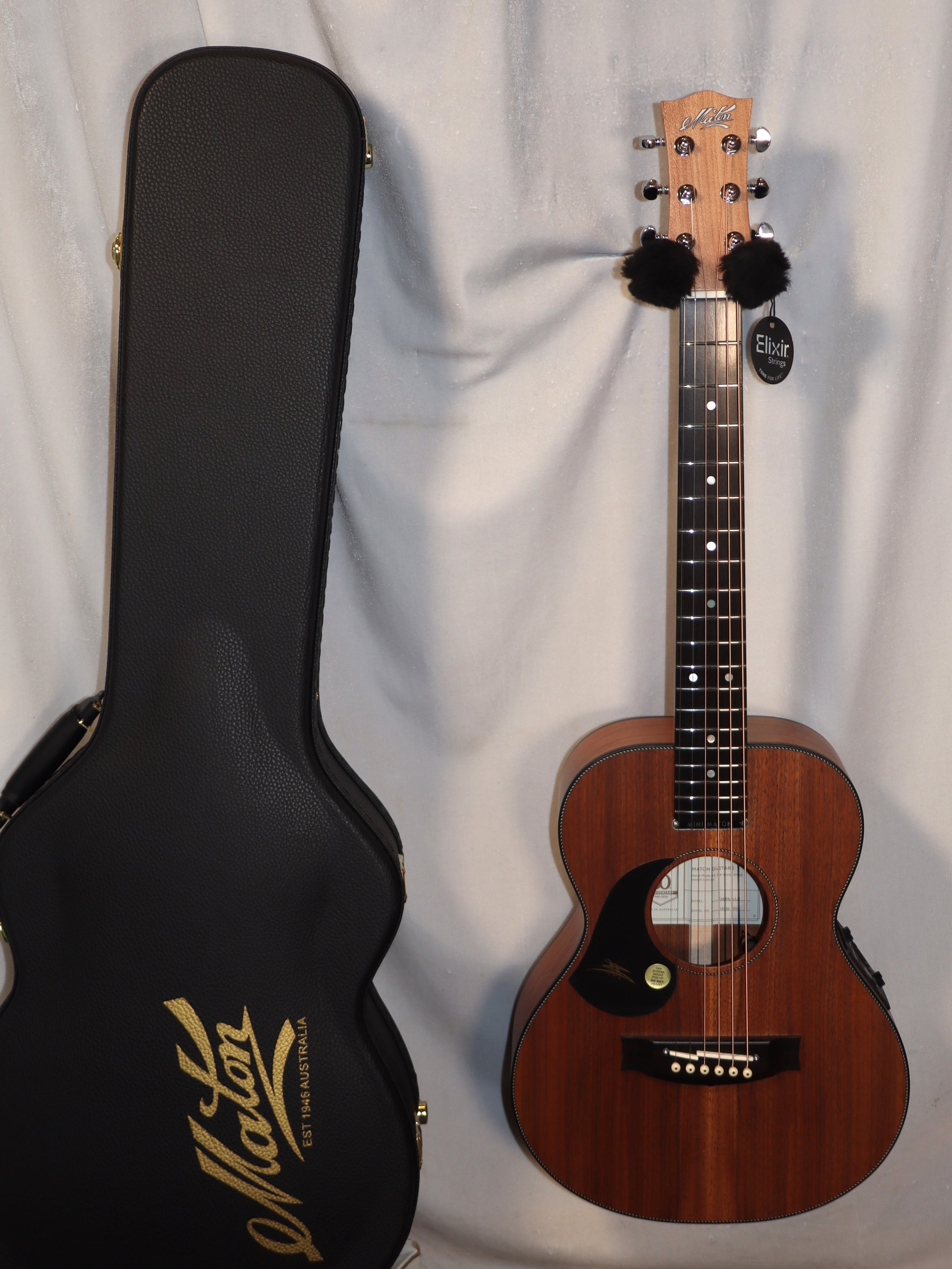Guitars and Basses – Tagged 