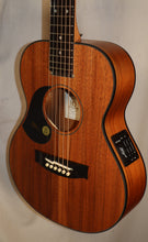 Load image into Gallery viewer, Maton EMBW6-LH Mini Blackwood Left-Handed Acoustic Electric Guitar with case NEW
