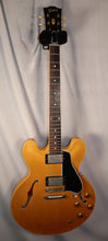 Load image into Gallery viewer, Gibson Gibson Custom Shop 1959 ES-335 Reissue Murphy Lab Ultra Light Aged Vintage Natural 2022
