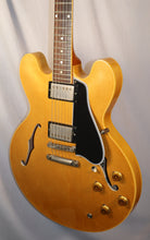Load image into Gallery viewer, Gibson Gibson Custom Shop 1959 ES-335 Reissue Murphy Lab Ultra Light Aged Vintage Natural 2022
