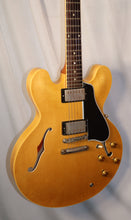 Load image into Gallery viewer, Gibson Gibson Custom Shop 1959 ES-335 Reissue Murphy Lab Ultra Light Aged Vintage Natural 2022
