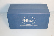 Load image into Gallery viewer, Blue Dragonfly Cardioid Condenser Microphone with Rotating Head
