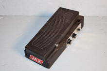 Load image into Gallery viewer, Jax W-Fuzz Wah Fuzz guitar effect pedal Made in Japan vintage
