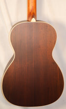 Load image into Gallery viewer, Larrivee 00-40R Indian Rosewood Back &amp; Sides Alpine Moon Spruce Top Legacy Series Parlor Acoustic
