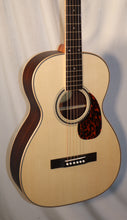 Load image into Gallery viewer, Larrivee 00-40R Indian Rosewood Back &amp; Sides Alpine Moon Spruce Top Legacy Series Parlor Acoustic
