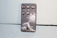 Load image into Gallery viewer, Alabs TimeSlip Delay guitar effect pedal used
