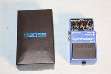 Load image into Gallery viewer, Boss SY-1 Synthesizer guitar effect pedal used
