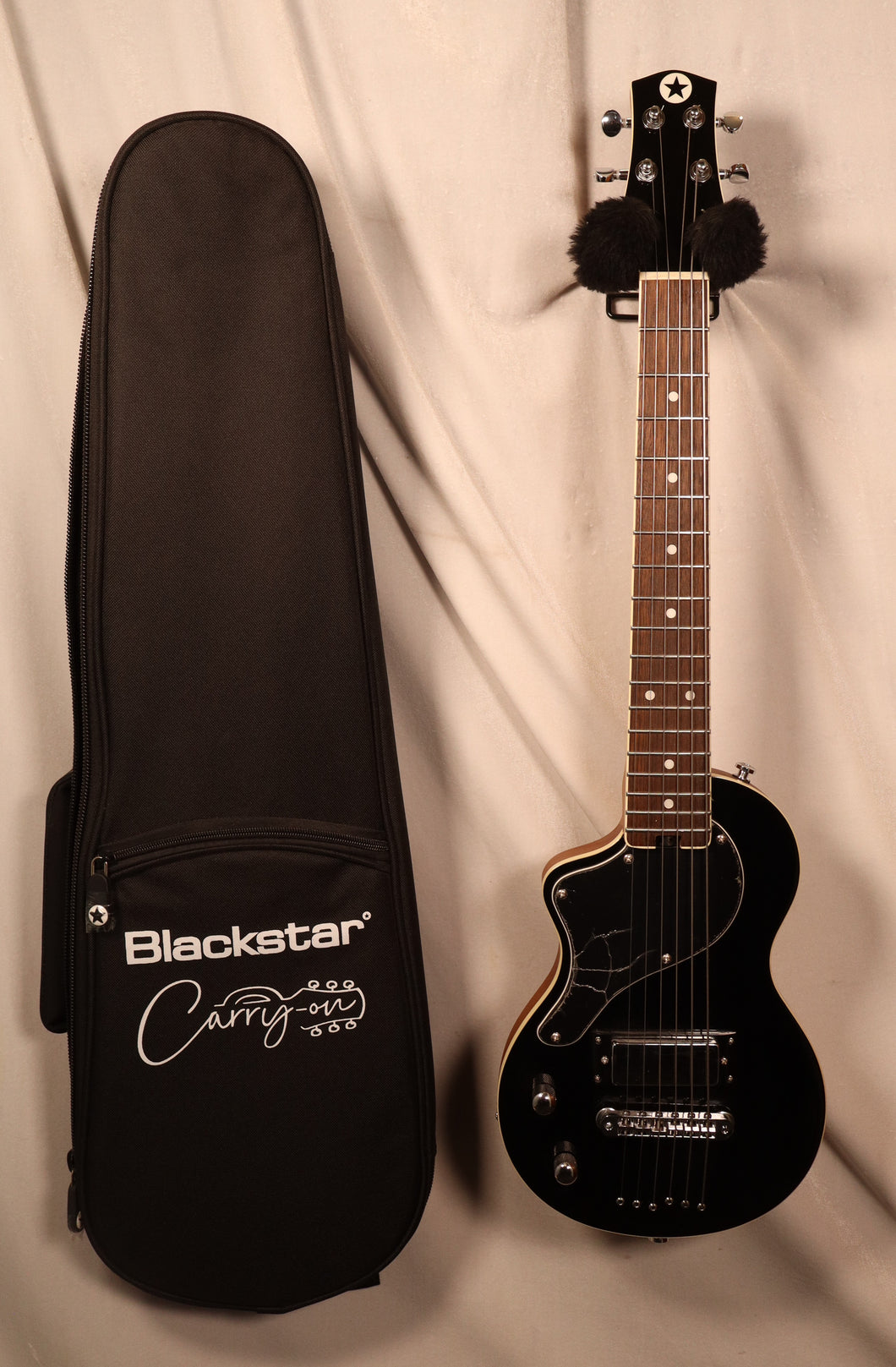 Blackstar Carry-On Mini/Travel Electric Guitar Black with gig bag Left-Handed Lefty used