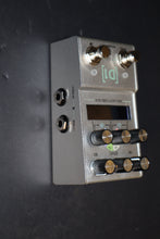 Load image into Gallery viewer, Walrus Audio Mako MKII D1 High Fidelity Stereo Delay guitar effect used
