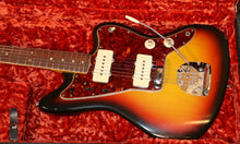 Load image into Gallery viewer, Fender Jazzmaster Sunburst vintage 1966 with reissue Fender case Setup for optimal playability
