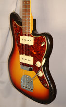 Load image into Gallery viewer, Fender Jazzmaster Sunburst vintage 1966 with reissue Fender case Setup for optimal playability
