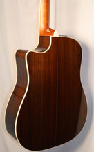 Load image into Gallery viewer, Taylor 810ce Natural Dreadnought Cutaway Acoustic Electric ES1 Expression System with case 2005
