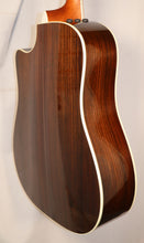 Load image into Gallery viewer, Taylor 810ce Natural Dreadnought Cutaway Acoustic Electric ES1 Expression System with case 2005
