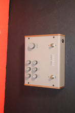 Load image into Gallery viewer, Milkman The Amp Stereo 200-watt Guitar Amp Head Pedal used
