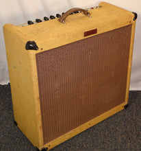 Load image into Gallery viewer, Fender Tweed Blues DeVille 4x10&quot;Tube Guitar Combo Amp used 1994
