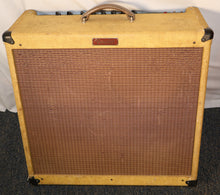 Load image into Gallery viewer, Fender Tweed Blues DeVille 4x10&quot;Tube Guitar Combo Amp used 1994
