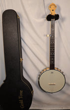 Load image into Gallery viewer, Gold Tone Maple Mountain Openback 5-string Banjo with case used
