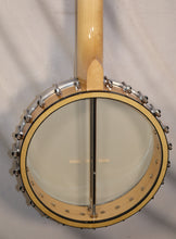 Load image into Gallery viewer, Gold Tone Maple Mountain Openback 5-string Banjo with case used
