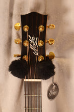Load image into Gallery viewer, Maton ER90 Traditional Natural Acoustic Electric Guitar with case Open Box / B-Stock

