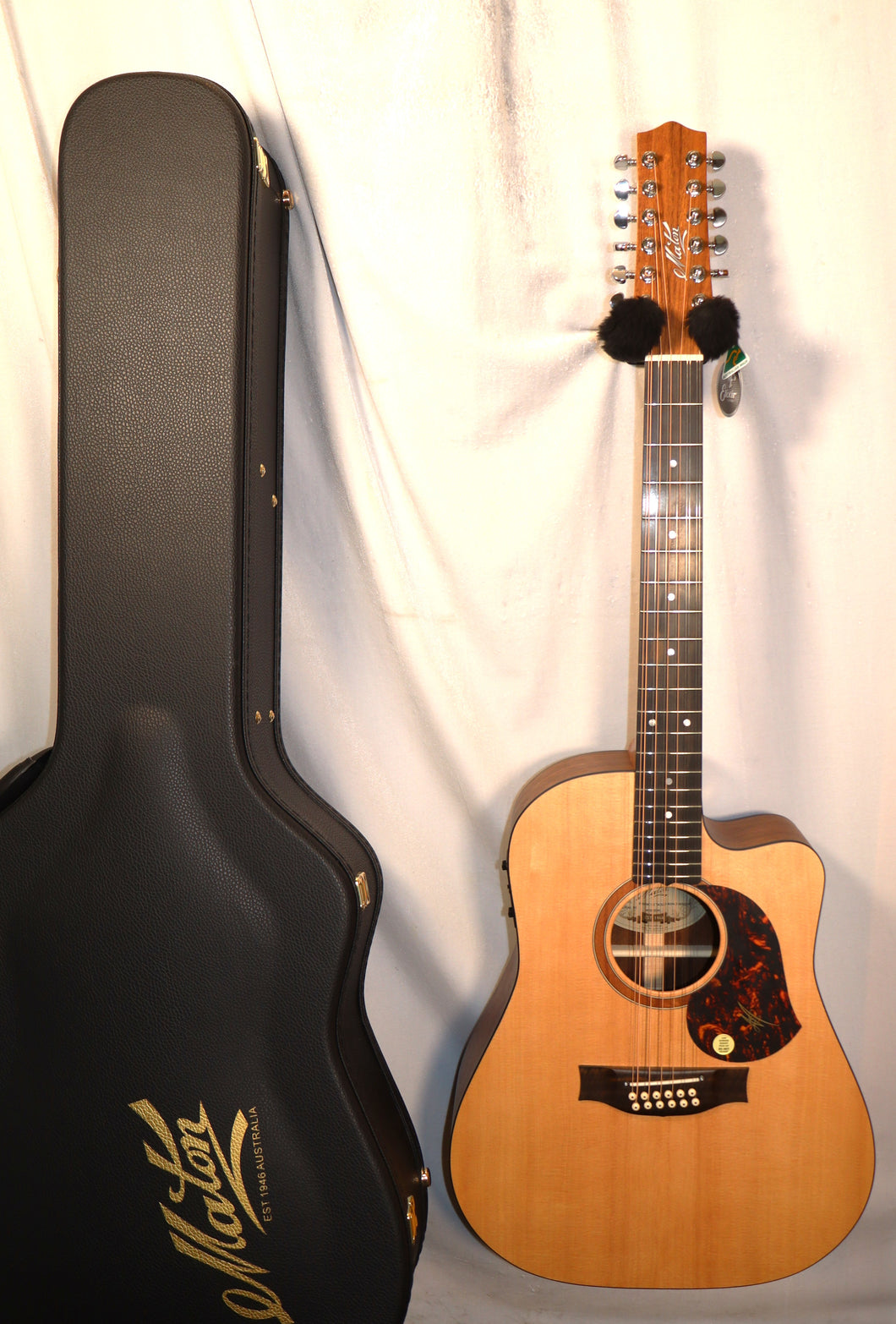 Maton Solid Road Series SRS70C12 12-string Cutaway Acoustic Electric Guitar with case NEW