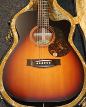 Load image into Gallery viewer, Maton SRS808C-TSB Solid Road Series Cutaway Tobacco Sunburst Satin Finish with case OPEN BOX
