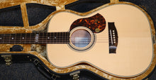 Load image into Gallery viewer, Maton EBG808TE EBG-808 Tommy Emmanuel Acoustic Electric Guitar with hard case new (s/n 33287-2EK)
