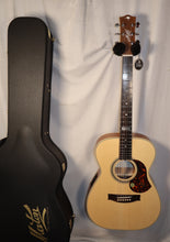 Load image into Gallery viewer, Maton EBG808TE EBG-808 Tommy Emmanuel Acoustic Electric Guitar with hard case new (s/n 33287-2EK)
