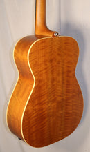 Load image into Gallery viewer, Maton EBG808TE EBG-808 Tommy Emmanuel Acoustic Electric Guitar with hard case new (s/n 33287-2EK)
