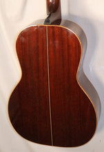 Load image into Gallery viewer, Huss and Dalton 00-SP Custom Parlor Acoustic Guitar with tweed case 2009 Recently Setup
