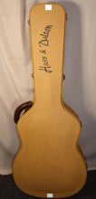 Load image into Gallery viewer, Huss and Dalton 00-SP Custom Parlor Acoustic Guitar with tweed case 2009 Recently Setup
