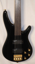 Load image into Gallery viewer, Ibanez Musician MC2940-BK Black Neck Through Fretless Bass Made in Japan 1986-87 vintage with case
