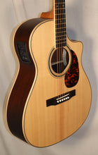 Load image into Gallery viewer, Larrivee Legacy Series OMV-40RE (Stagepro Element) Indian Rosewood Back &amp; Sides Cutaway Acoustic Electric with case NEW
