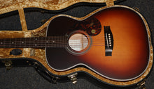 Load image into Gallery viewer, Maton Troubadour Traditional Tobacco Sunburst Acoustic Electric
