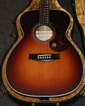 Load image into Gallery viewer, Maton Troubadour Traditional Tobacco Sunburst Acoustic Electric
