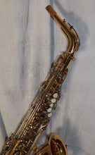 Load image into Gallery viewer, Yamaha Advantage YAS-200ADII Alto Saxophone with case + mouthpiece +ligature used Made in Indonesia
