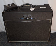 Load image into Gallery viewer, Crate V Series 5112 VFX 1x12" 50-watt 2-Channel All Tube Combo Amp with Effects used LOCAL PICKUP ONLY
