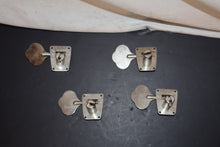 Load image into Gallery viewer, Fender Bass Machines Set of 4 Vintage Late 60s Bass Tuning Heads
