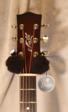 Load image into Gallery viewer, Maton SRS808C-TSB Solid Road Series Cutaway Tobacco Sunburst Satin Finish with case NEW
