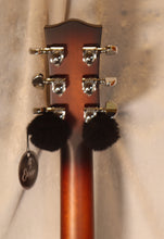 Load image into Gallery viewer, Maton SRS808C-TSB Solid Road Series Cutaway Tobacco Sunburst Satin Finish with case NEW
